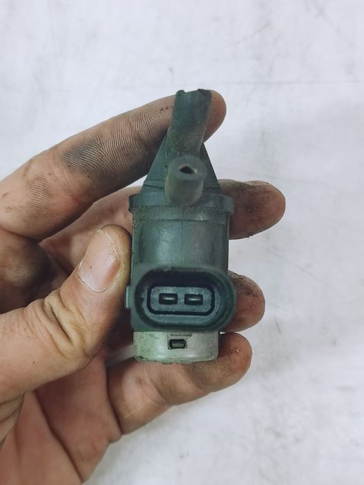 Supapa electrovalva vacuum 1.6 tdi CAYC  1k0906283a Skoda Octavia 2 (facelift)