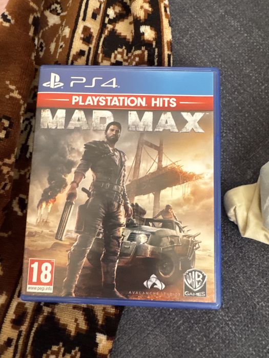 Безумный макс.