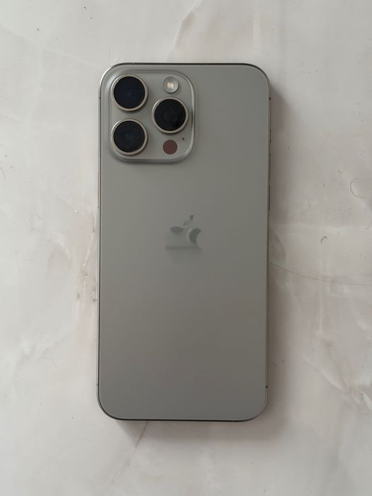 iPhone 15 pro max 256 gb, 89% аккум
