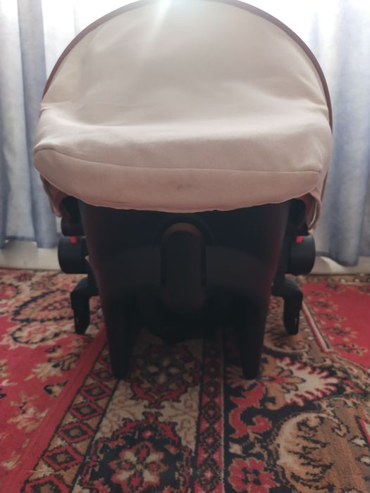 Продам детский автокресло новый