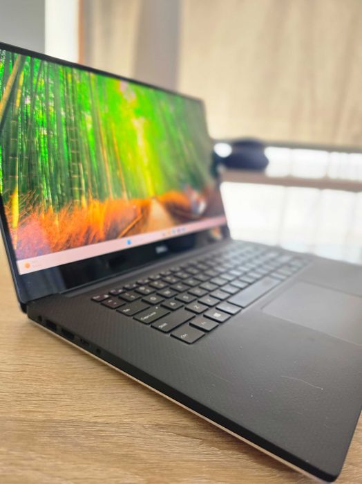 Dell Precision 5540 | 4K ULTRA HD TOUCH | i9-9980HK | 32GB RAM | Quadro T2000