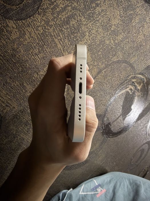 Iphone 13 128gb yemkosti 100holati yengi