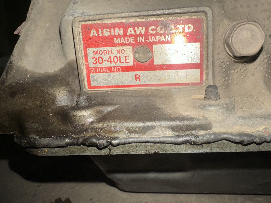 Каробка от Митсубиси Поджеро2