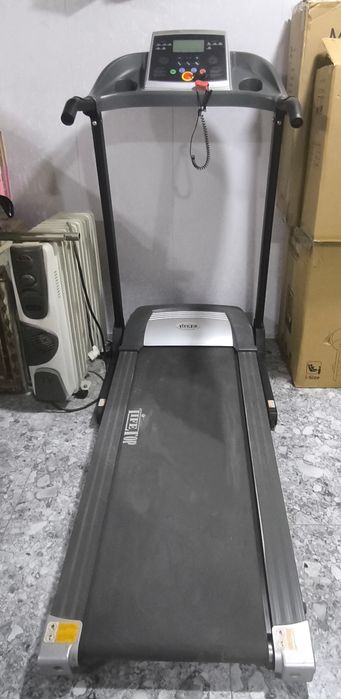 Продается беговая дорожка