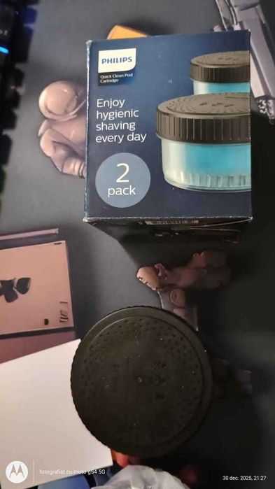 Shaver Series 5000 Aparat de bărbierit electric umed şi uscat