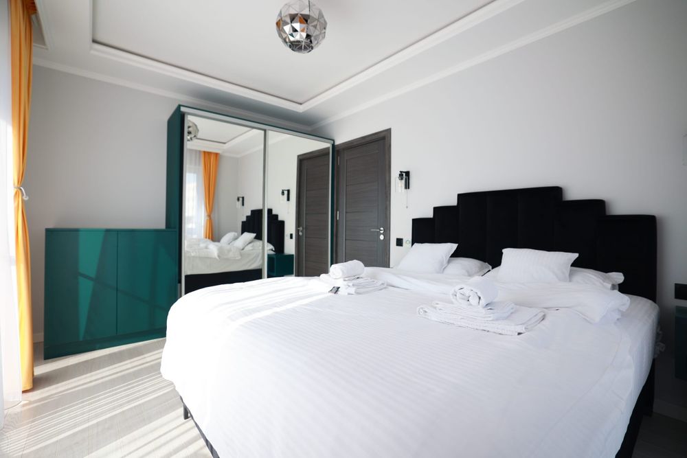 Dau in chirie apartament de lux pe termen lung