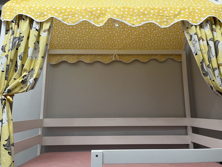 Кровать детская.