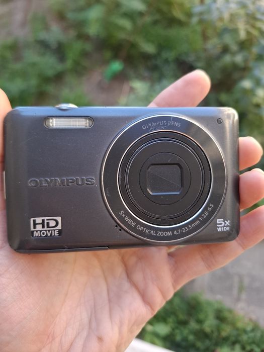 Компактен дигитален фотоапарат OLYMPUS VG-120