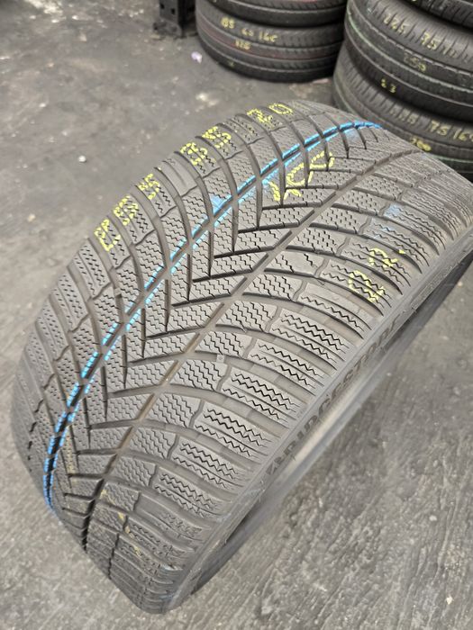 255 35 20 bridgestone m+s o buc