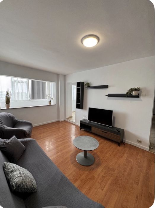 Apartament de inchiriat