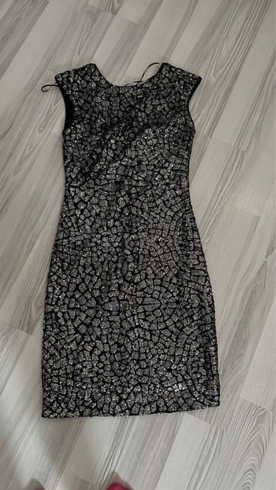 Rochie H&M noua, marimea xs