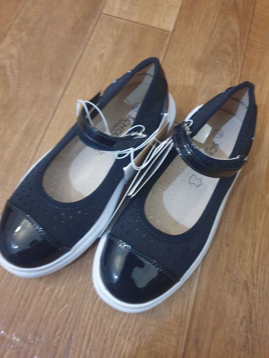 Детская обувь для девочек новая