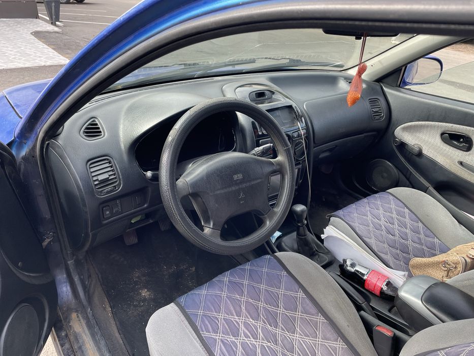 Продам митсубиши каризма