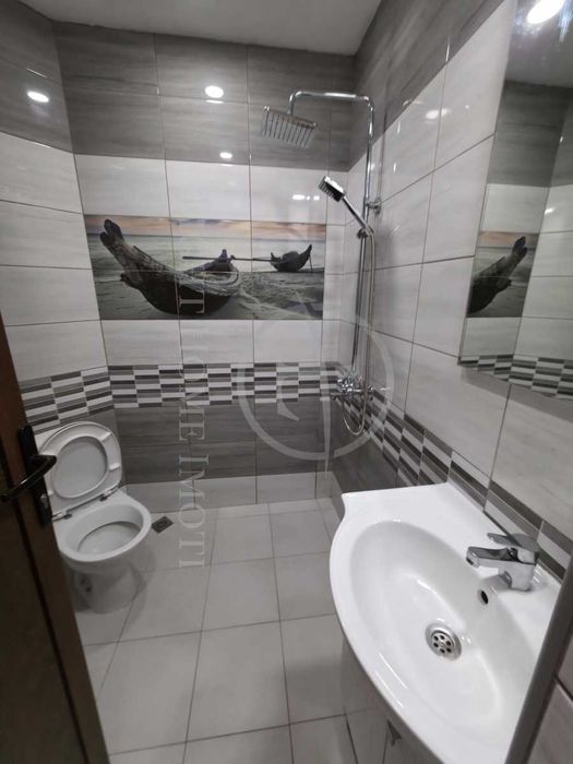 Продава се Тристаен апартамент в Пловдив, Каменица 2 - 90 кв.м за 1889 €/кв.м - Снимка #14