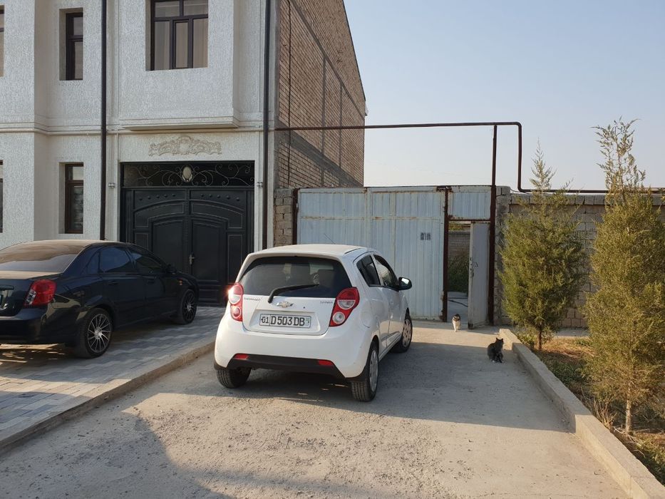 5 sotixli 2 xonali hovli joy uzoq muddatga ijaraga beriladi, bezxozayn