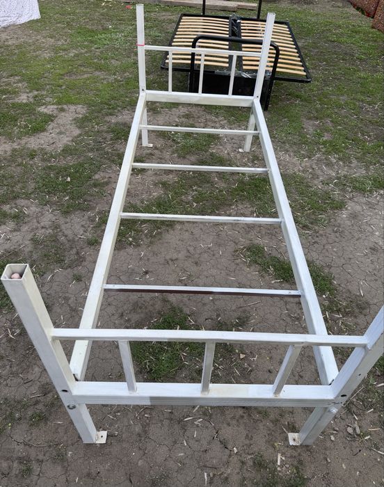 Продам металлический кровать