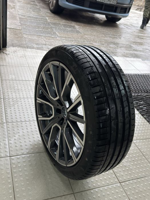 Диск и покрышка от BMW