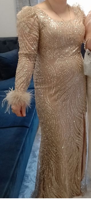 Продавам сватбена рокля