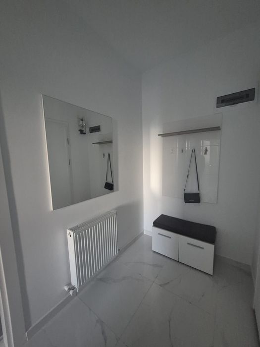 Apartament 2 camere de închiriat pe termen lung, zona Cazino Mamaia, vedere mare / lac