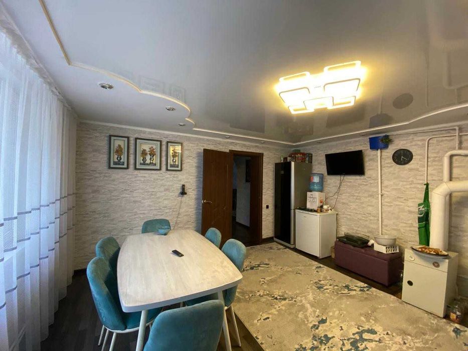 Продам 4 ком дом рн КСК 2000 г.п.