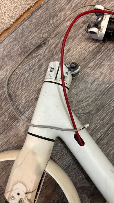 Продавам комплект части за електрически скутер Xiaomi M365.