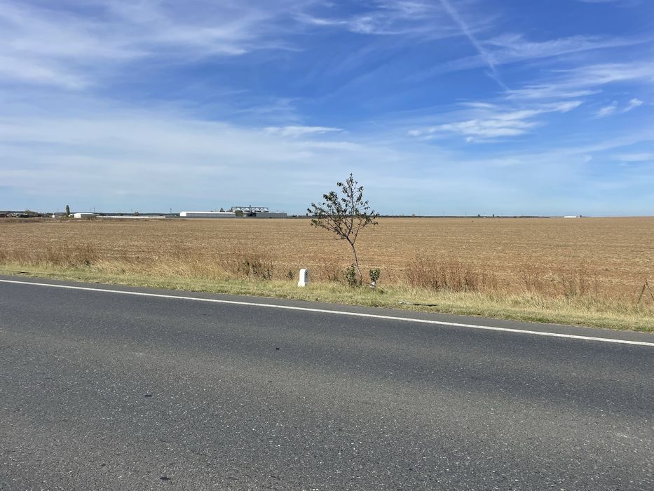 Teren intravilan Ghimpati