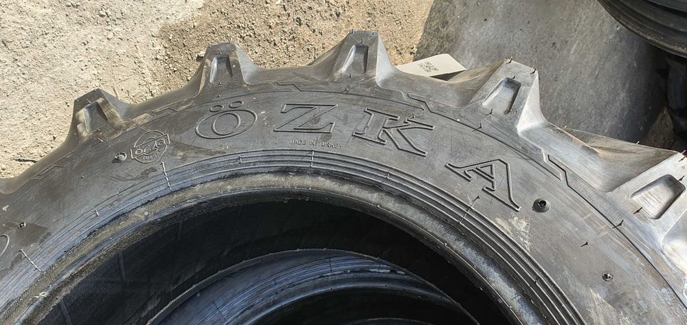 9.5-20 cauciucuri noi pentru tractoare 4x4 agricole pentru DTC ZYWD