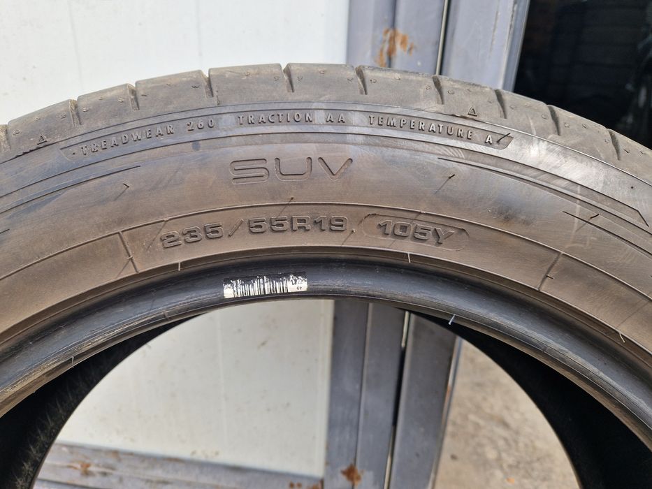 Летни гуми Dunlop Sport Maxx RT2 235/55/19