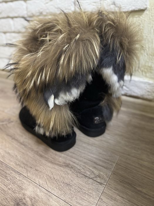 Продам натуральные угги