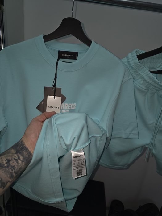 Compleu premium de vară DSQUARED2  / Essentials  / syna