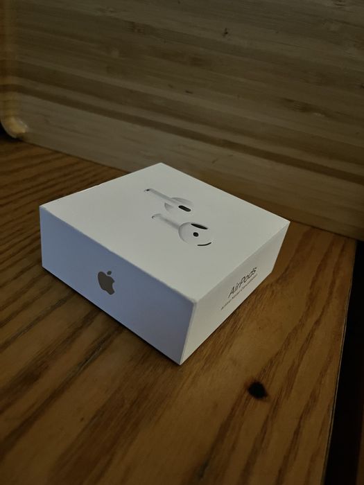 Casti Apple AirPods 4 Sigilate