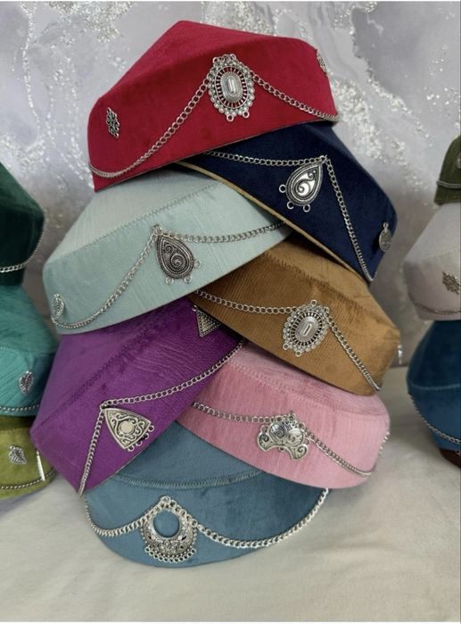 Қазақша тақия қыздарға арналған