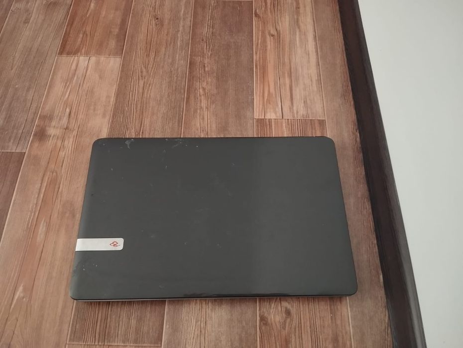 Продам ноутбук Packard Bell