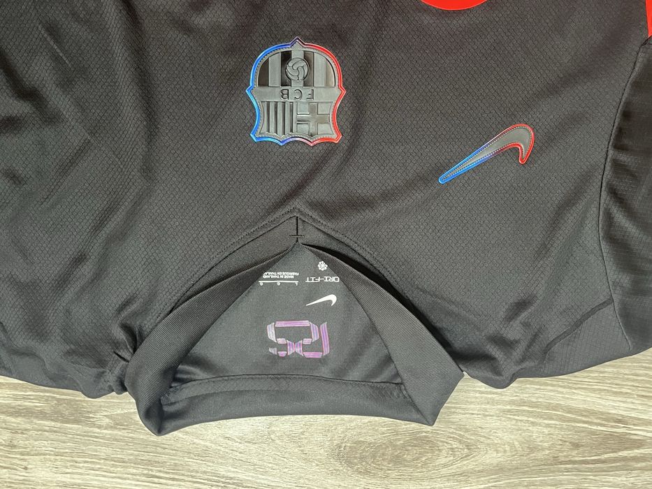 Tricou Nike FC Barcelona Away 2024/25 fara eticheta