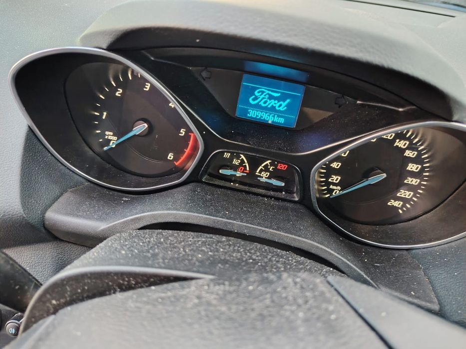 Vând Ford C-Max 2016