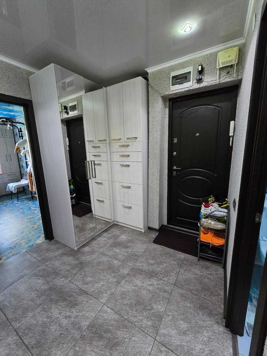 Продам 3-х комнатную квартиру