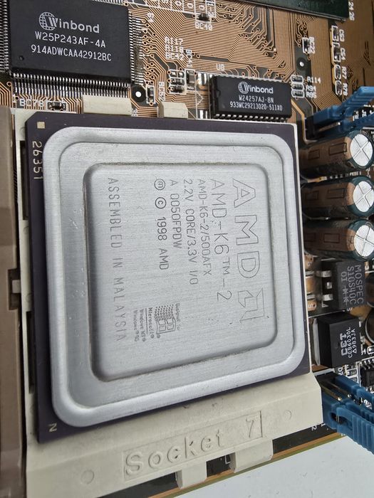 Kitt AMD K6-2 450 si 500 Mhz Tv tuner sunet