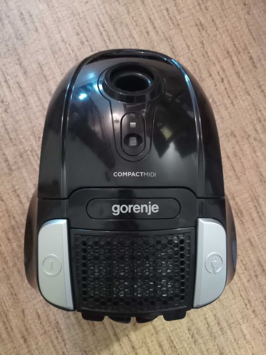 Прахосмукачка Горение 800W