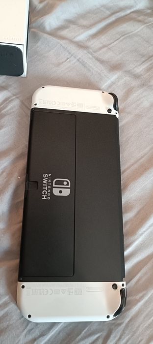 Nintendo Oled cu accesorii