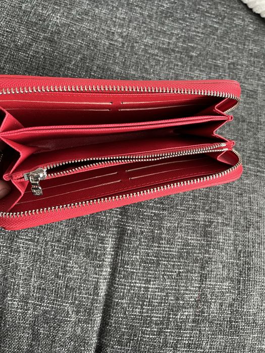 Портмоне Louis Vuitton x Supreme Wallet Zip Around Epi Red