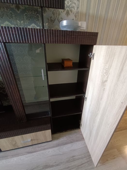 Продам стенку Б/У