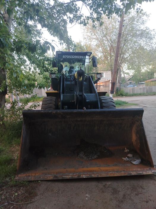 Услуги фронтального погрузчика
