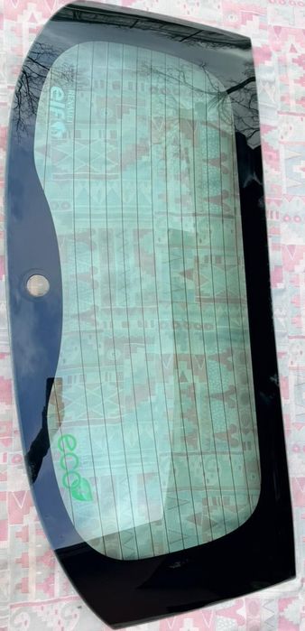 Geam spate clio 4 2013