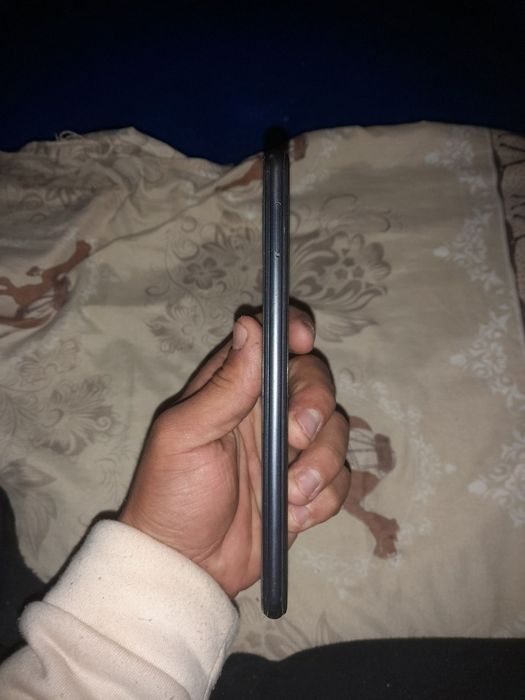 A22S 5G 6/128 holati idyal