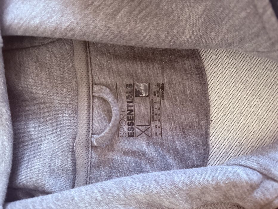 Адидас кофта Essentials