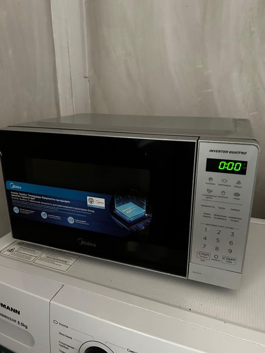 Микроволновка Midea