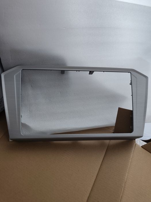 Rama display 8" MIB2 VW Passat B8 / B8.5 / Arteon – Silver – OEM 3GD 858 069 B