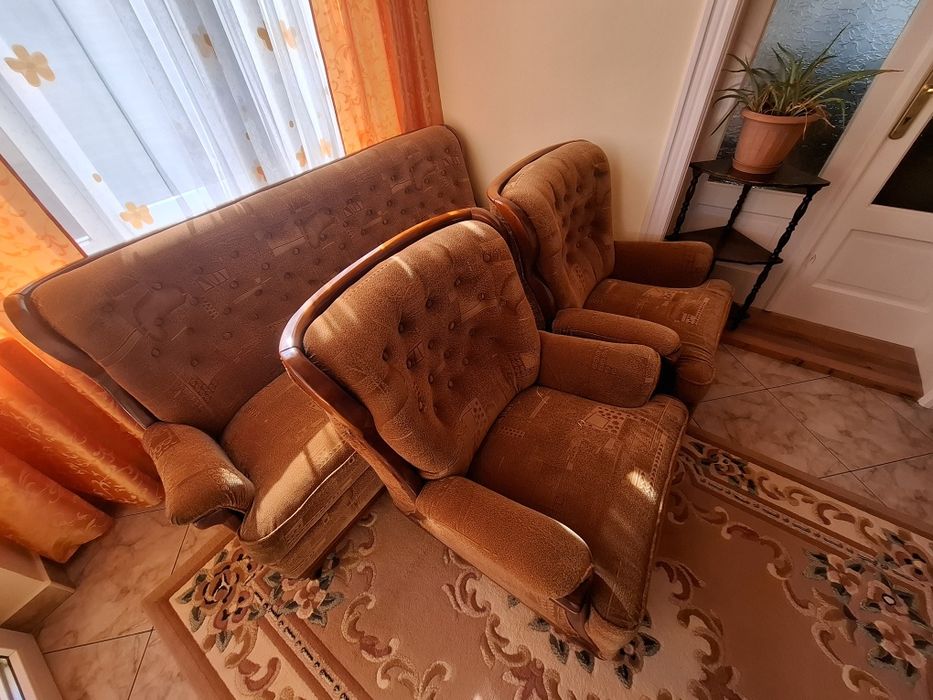 Canapea lemn masiv + două fotolii