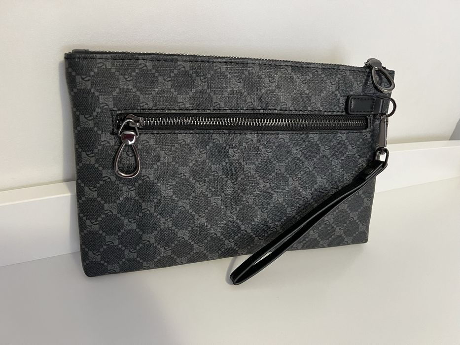 Мъжка чанта Клъч