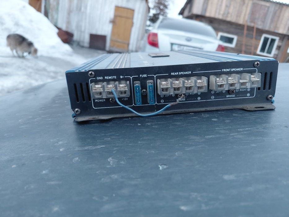 Продам усилитель бос мини 3000 ват